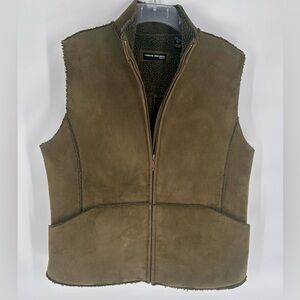 Valerie Stevens Womens Green Faux Suede Vest Sherpa Lined Large w/ Pockets